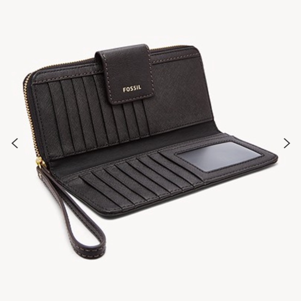 Fossil Clutch
